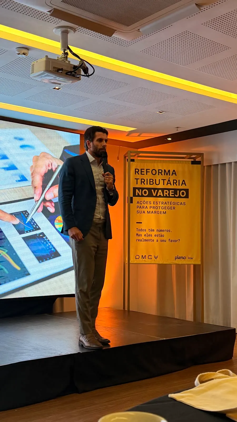 Samuel Basso no palco
